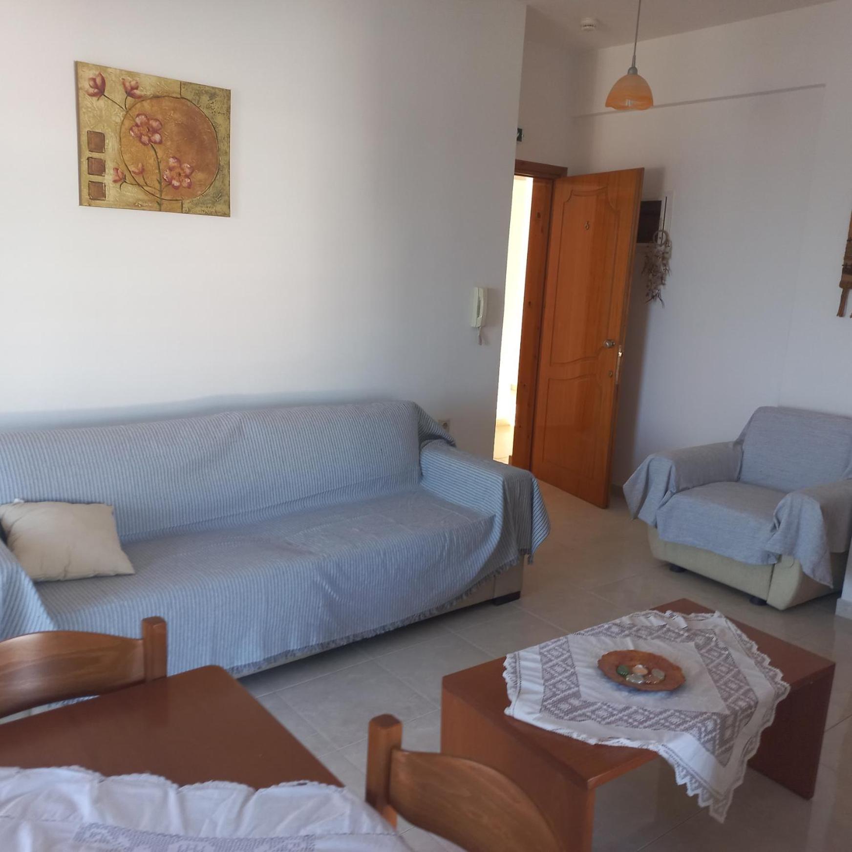 Central Rooms Makry Gialos  Exterior photo