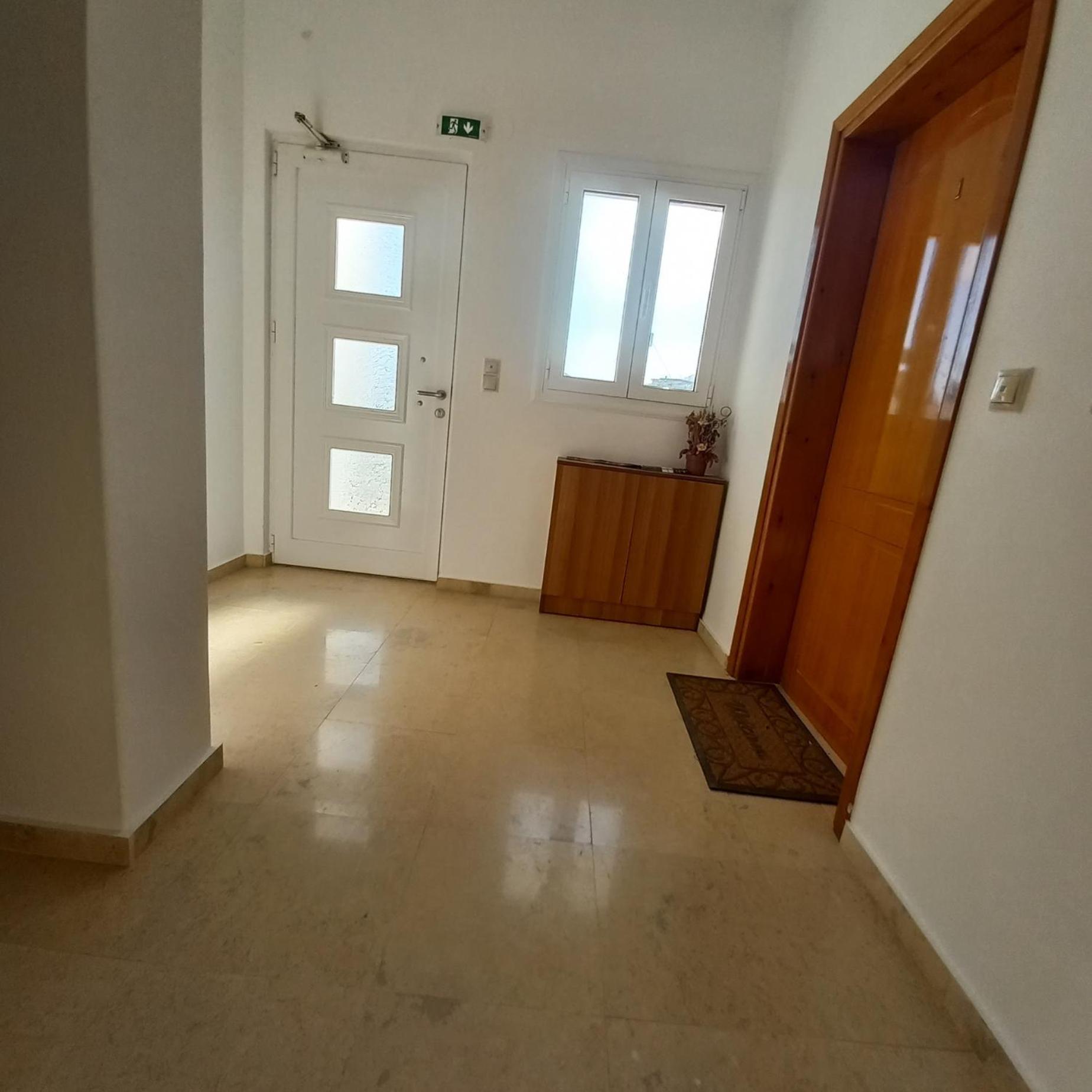 Central Rooms Makry Gialos  Exterior photo
